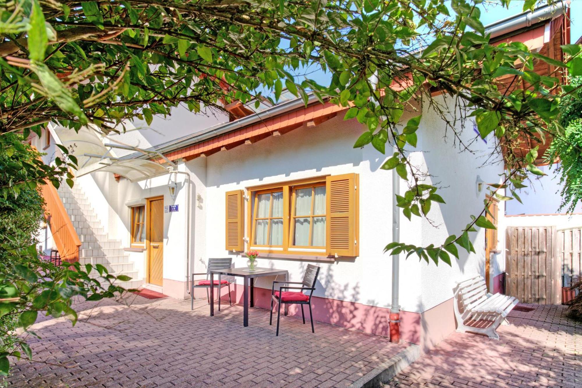 Apartment Landhotel Zum Storchennest Bann Kültér fotó